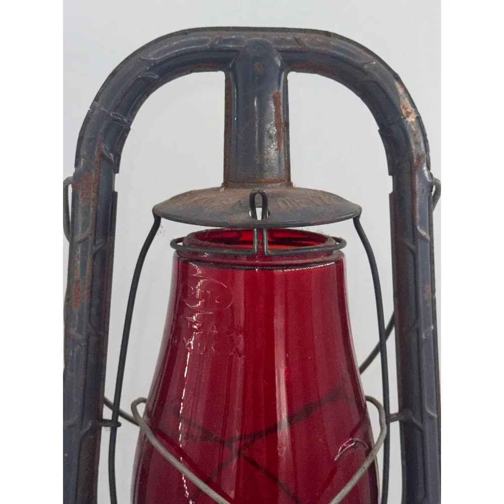 Vintage Dietz Monarch Lantern Red Fitzall Glass Globe New York USA 14 Inch
